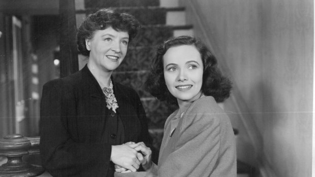 Patricia Collinge (left) as Emma Newton and Teresa Wright as her daughter Charlie in Alfred Hitchcock's Shadow of a Doubt (1943). 
