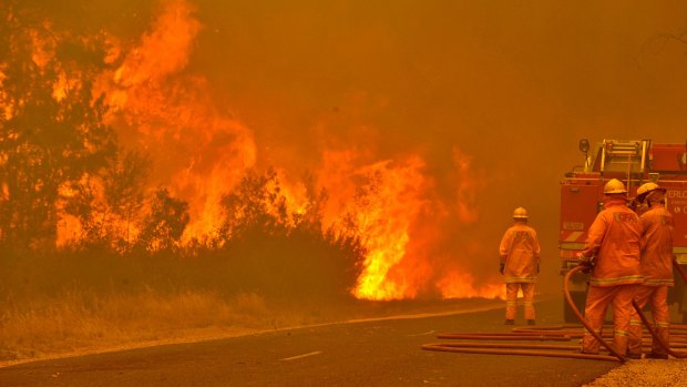 Things are hotting up between firefighters and the Andrews government over what the firefighters' union says are unfulfilled promises.