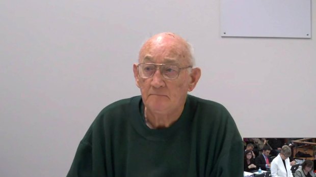 Convicted paedophile priest Gerald Ridsdale gives evidence to the royal commission. 