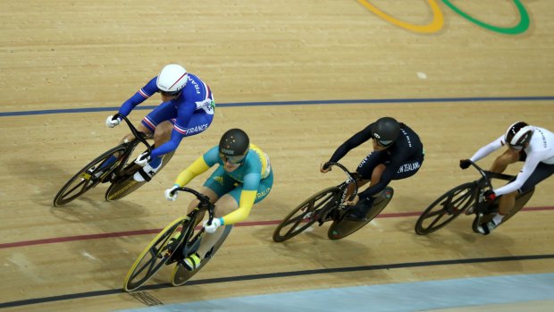  Anna Meares in the 9th to 12th classification
