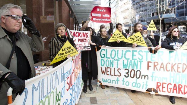 Protesters outside AGL's North Sydney offices.