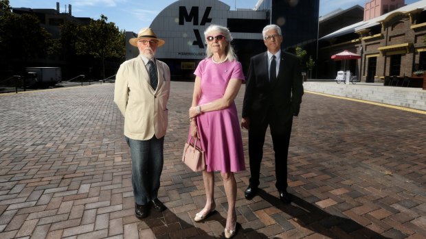 Clive Lucas, Penelope Seidler and Nick Pappas outside the Powerhouse Museum.