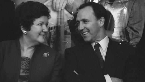 Joan Kirner with Paul Keating in 1992.