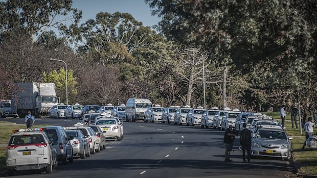 Canberra's striking taxi drivers gather in Kingston for the beginning of their three-hour strike.