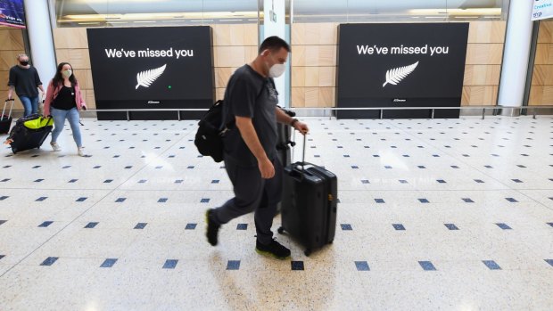 Passengers arrive at Sydney Airport from Auckland last year. New Zealanders flying home from other countries are no longer able to transit through Australian airports.