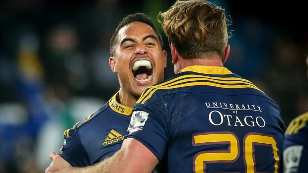 Tough opposition:  Aaron Smith of the Highlanders is a formidable foe, Michael Cheika says.