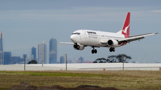 Franklin Resources, the largest shareholder in Qantas Airways, has lowered its stake to 14.2 per cent from 15.4 per cent.