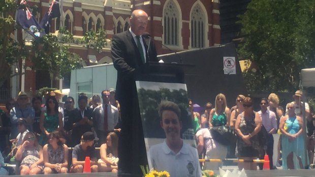 Wally Lewis MCs the memorial for alleged one-punch victim Cole Miller, a week after he died.