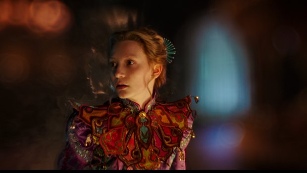 Mia Wasikowska as Alice, this time looking like a fantastical Asian warrior woman.