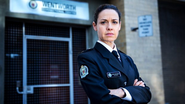 Vera Vinegar Tits Bennett Is The Governor In The New Season Of Wentworth
