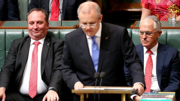 Barnaby Joyce, Scott Morrison and Malcolm Turnbull have all sung from the same songsheet on Monday in calling for Bill Shorten to sack Sam Dastyari.