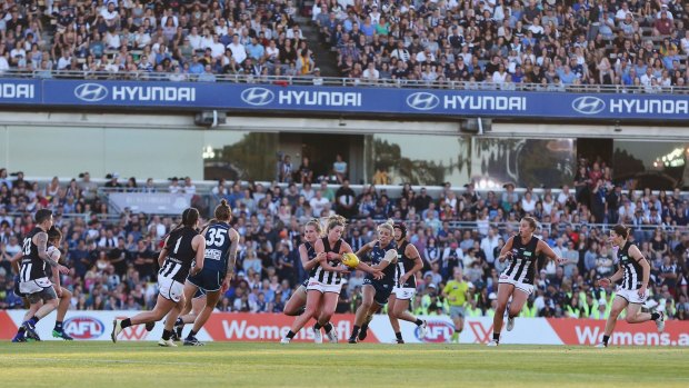 It's a sell-out: 24,500 people watched Carlton thump Collingwood in the first AFLW match at Princes Park.