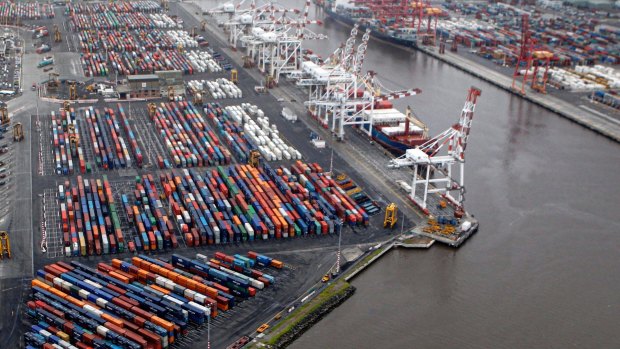 Bay West would begin to take over once traffic at the Port of Melbourne reached about 8 million shipping containers a year.