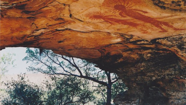 Kimberley cave-art is being fire-damaged.