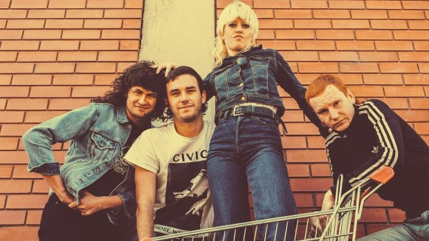 Amyl and the Sniffers.