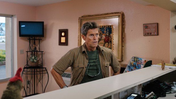 Willem Dafoe as motel manager Bobby.