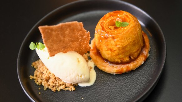 'Tarte tatin' with roasted granny smith apple and bay leaf ice-cream.