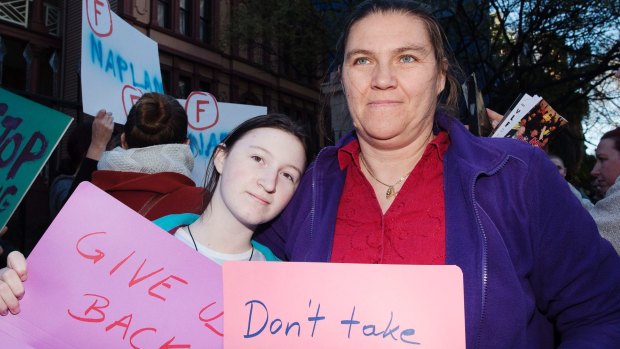 Karissa Piller and her mum Sabine Piller at NAPLAN protest at NSW Parliament.