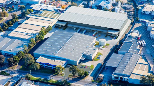 LJ Hooker Commercial Silverwater secured a 10 year-lease for industrial asset owner and manager Propertylink for their  warehouse in Newton Road, Wetherill Park.