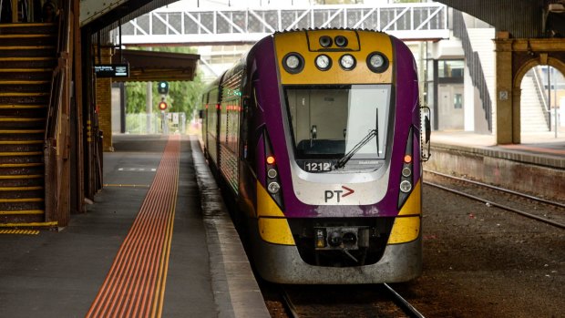 A Victorian rail group is calling for more than $1 billion of investment in the state's rail network.