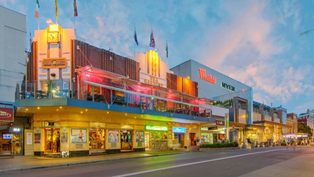Police were called to the Tea Gardens Hotel in Bondi Junction following reports of a brawl. 