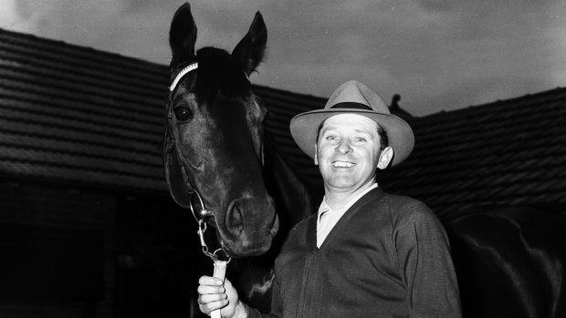 Tommy Smith with champion racehorse Tulloch.