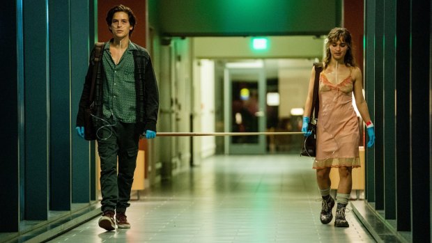 Five Feet Apart is the best tear-jerker in a long time; one box of tissues might not be enough.