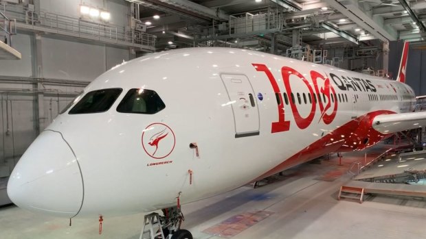 Qantas' 10th Boeing Dreamliner will be used on a test flight, non-stop from London to Sydney, next month.