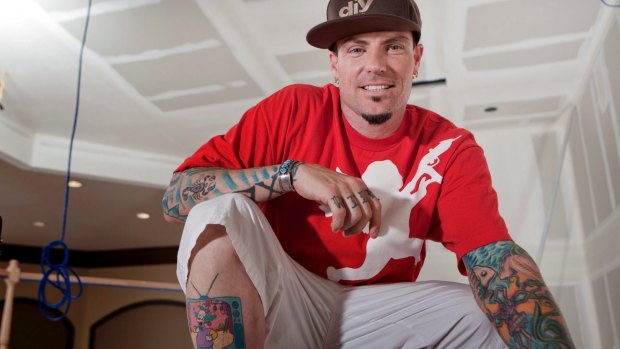 Rap singer Vanilla Ice called for the superbout in 2013.