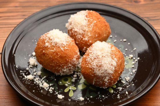 Leek and mahon cheese croquettes.