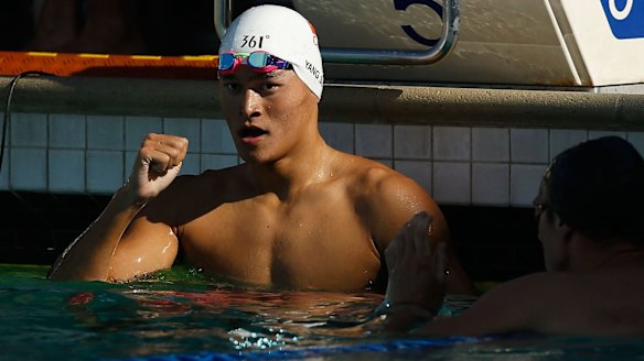 China's Sun Yang was unable to catch rival Mack Horton. 
