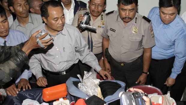 Indonesian police display drugs which were seized in April 2005. Nine Australians were arrested at Denpasar Airport in Bali.
