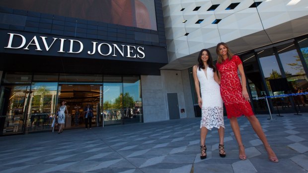 David Jones' discounting has cut Myer's sales growth by as much as 2 per cent.