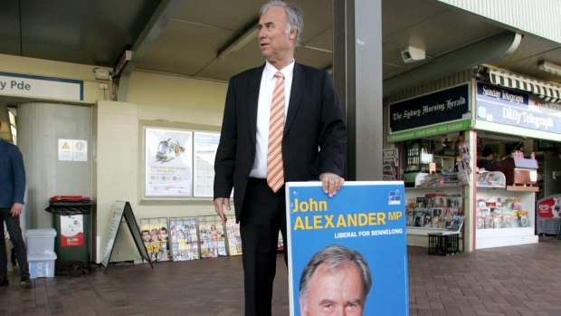John Alexander campaigning in Bennelong in 2013. 