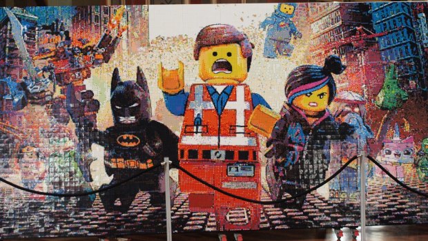 Australia's only Lego Certified Professional Ryan McNaught's impressive LEGO Movie Mosaic.