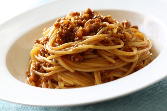 Adding a little milk to bolognese gives the perception of a smoother sauce.