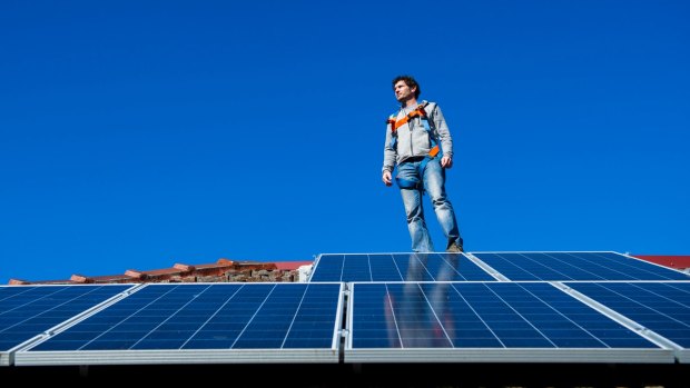 More than 5000 homes and businesses across the ACT could soon have access to photovoltaic battery storage. 