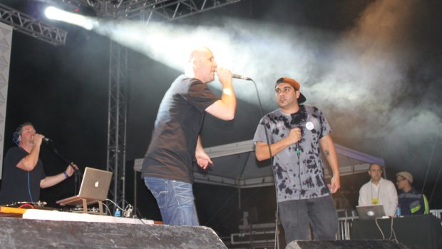 Roshambo and D'Opus (Rowan Thomson and Ross Garrett) in full flight, performing live with fellow rappers and musicians.
