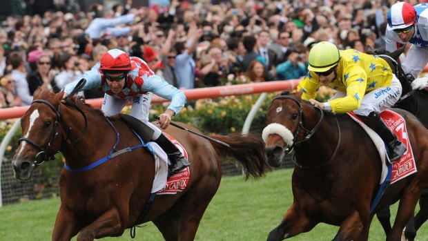 Dunaden finishes ahead of Red Cadeaux in 2011.