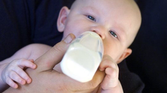 Professor Paul Westerhoff from Arizona State University found needle-like nano hydroxyapatite in two baby formula products sold in Australia.