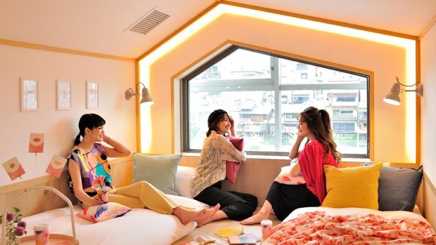 A room for three at the Cafetel Kyoto Sanjo hostel.