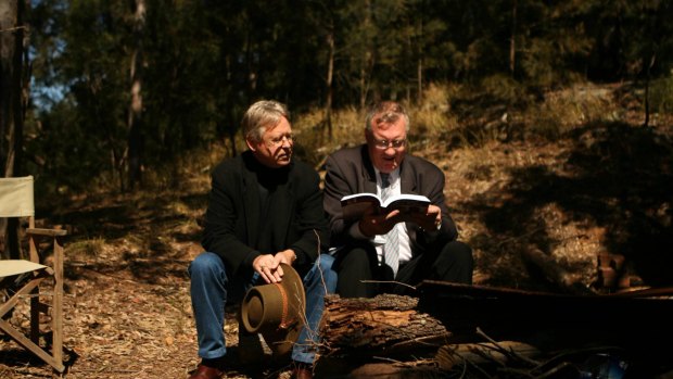 Michael Chamberlain with former <i>Sydney Morning Herald</i> journalist Malcolm Brown at Cooranbong in 2008.