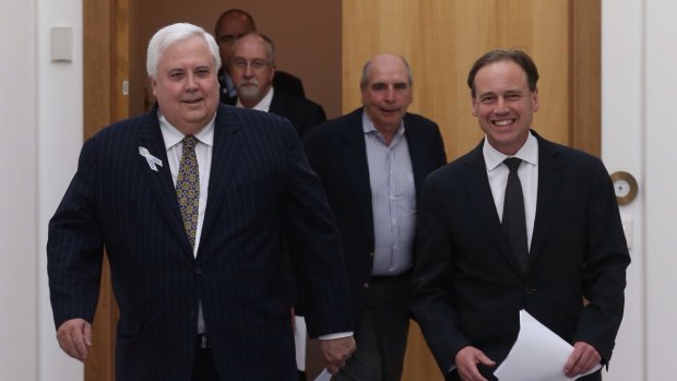PUP leader Clive Palmer insists an emissions trading scheme remains on the agenda, despite Environment Minister Greg Hunt saying otherwise.