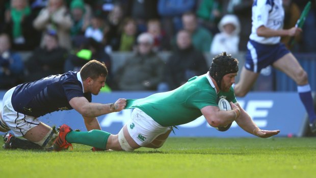 Unstoppable:  Sean O'Brien of Ireland goes over to score the second try.