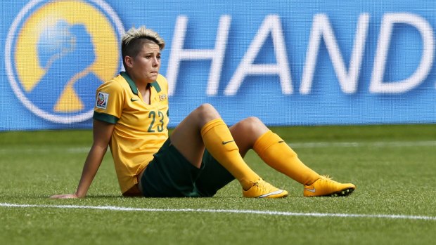 Matildas striker Michelle Heyman has hit out at the wages paid to the women's national team by the FFA.