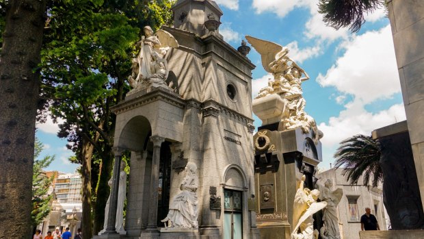 Among the angels at La Recoleta.