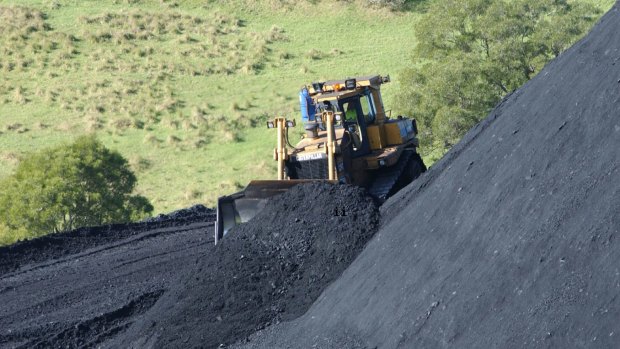 South32 and BlueScope Steel are feuding over coal supplied by the former.

