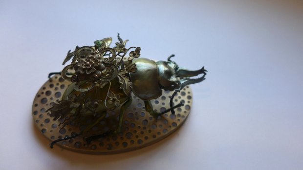 <i>OrnamenTales - Warrior Beetle</i>, brooch/pendant, silver, by Apinya Boonprakob.