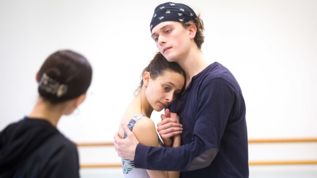 Dimity Azoury and Callum Linnane during rehearsals for <I>Giselle</I>. 
