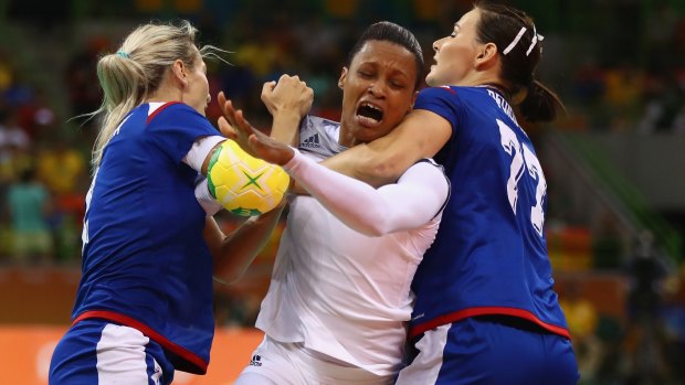 Rio Olympics handball finals turn from confusing to thrilling